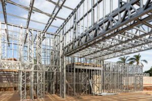obra em construção a seco com sistemas industrializados em steel framing